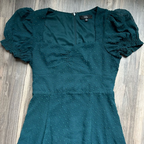 NWOT Lulus Romance Abounds Emerald Swiss Dot Puff Sleeve Midi Dress - Picture 8 of 16